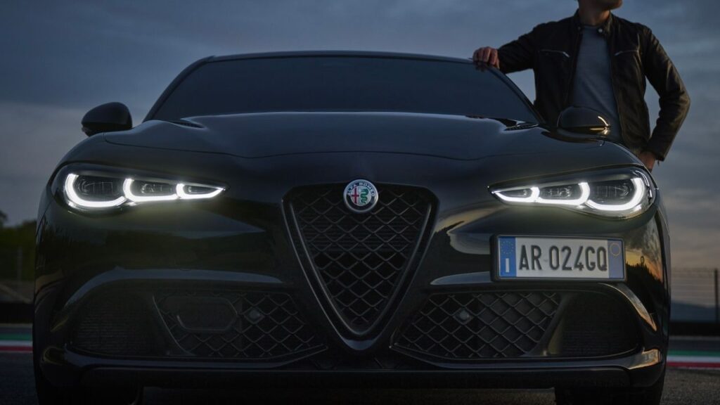 Alfa Romeo'dan Özel Seri: Giulia ve Stelvio Quadrifoglio Super Sport