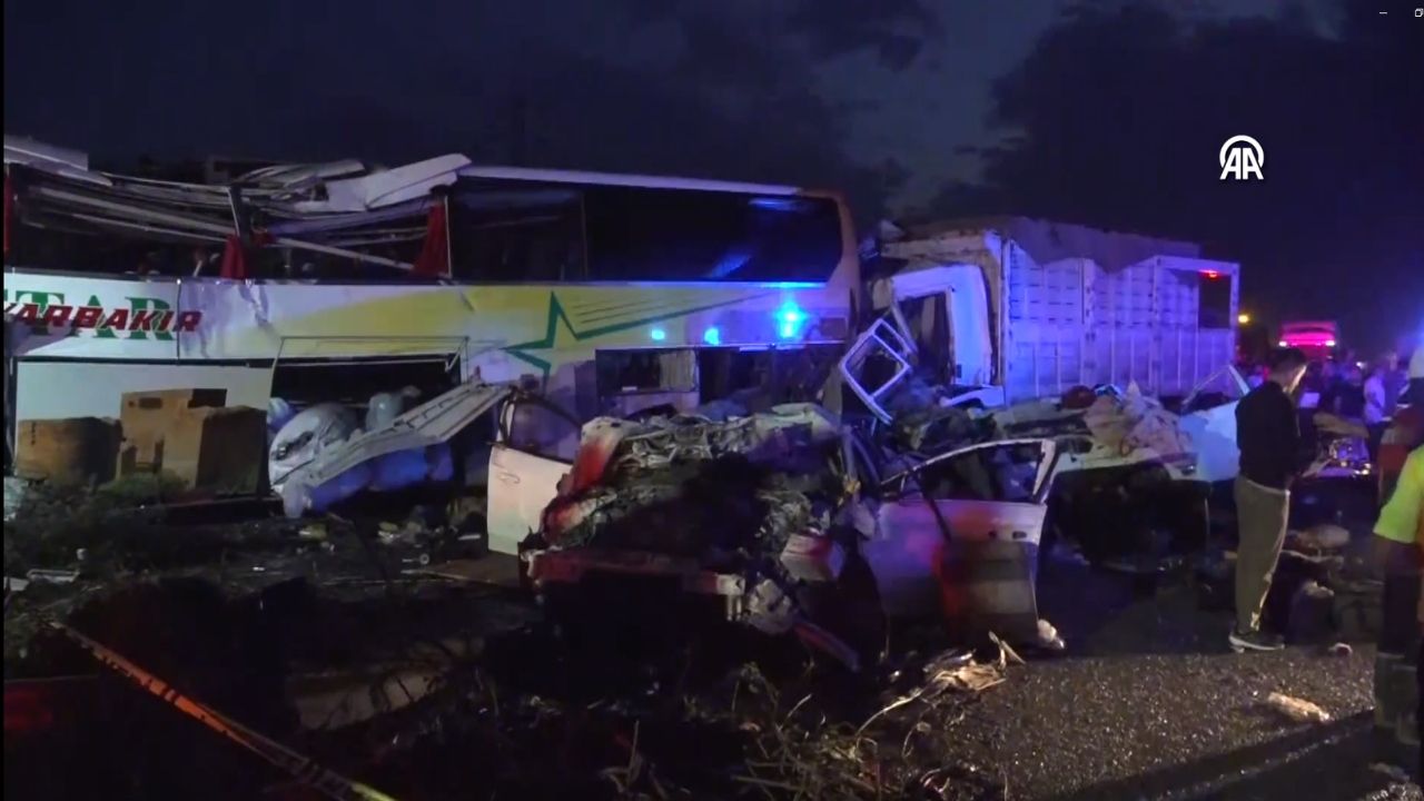 mersin zincirleme trafik kazası