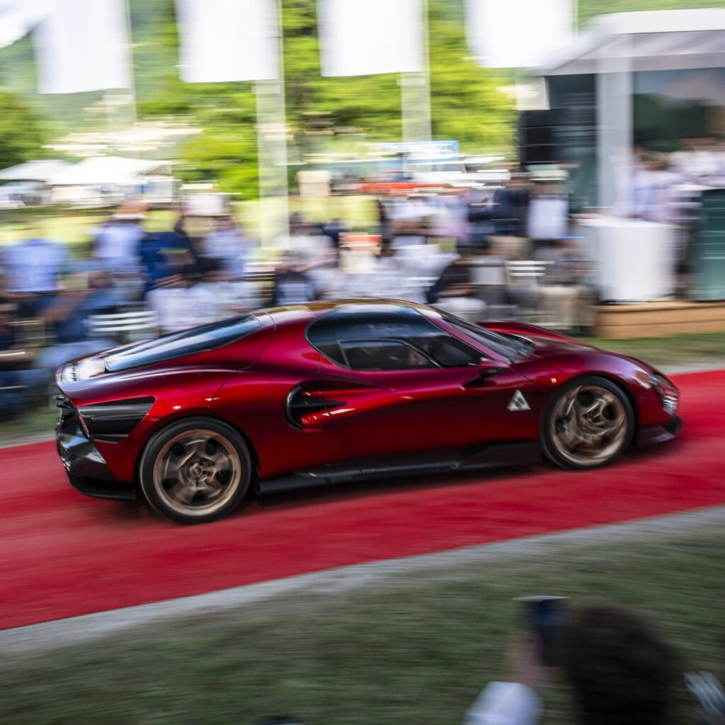 Alfa Romeo 33 Stradale “Tasarım Konsepti Ödülü”ne Layık Görüldü