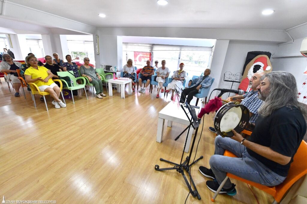 İzmir Sağlıklı Yaş Alma ve Alzheimer-Demans Hastaları Buluşma Merkezi