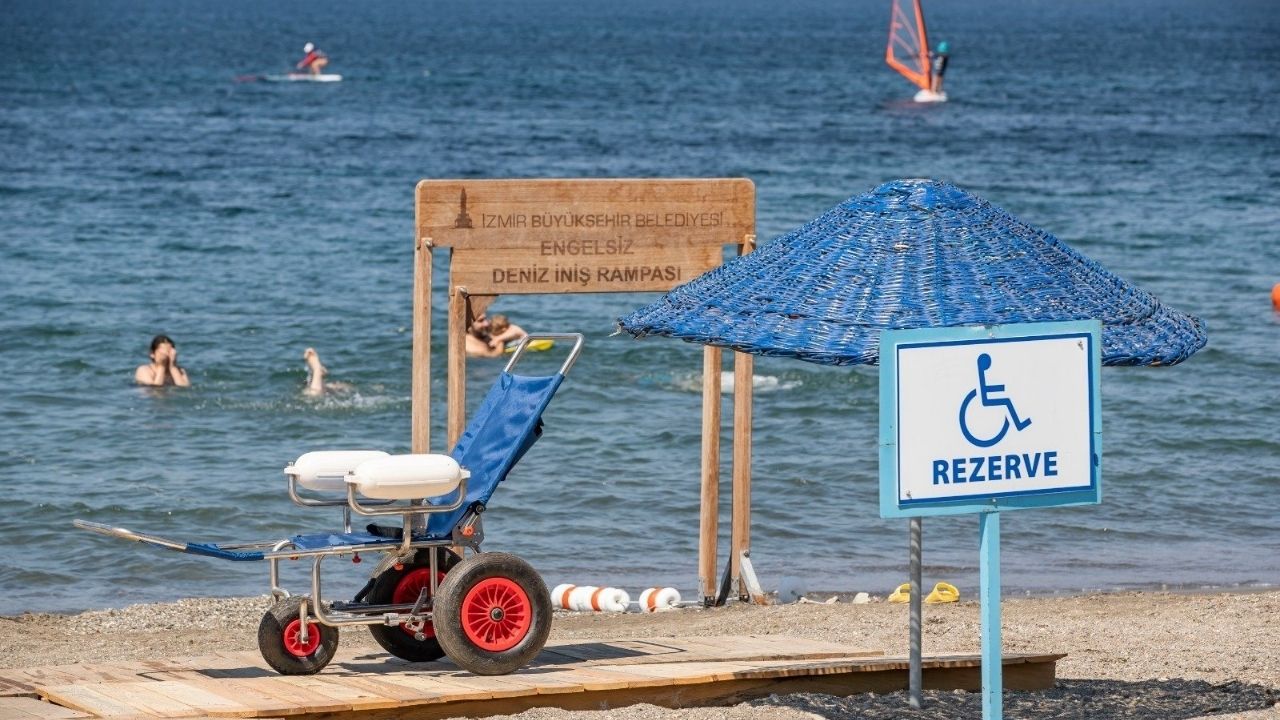 İzmir'de Engellilere Özel Plajlar Herkes İçin Eşit Tatil İmkânı