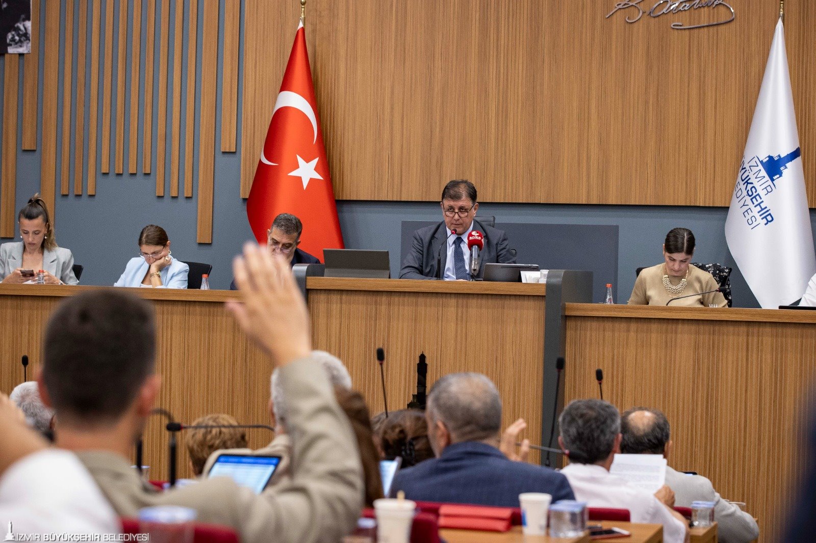 izmir, temmuz ayı meclis toplantısında