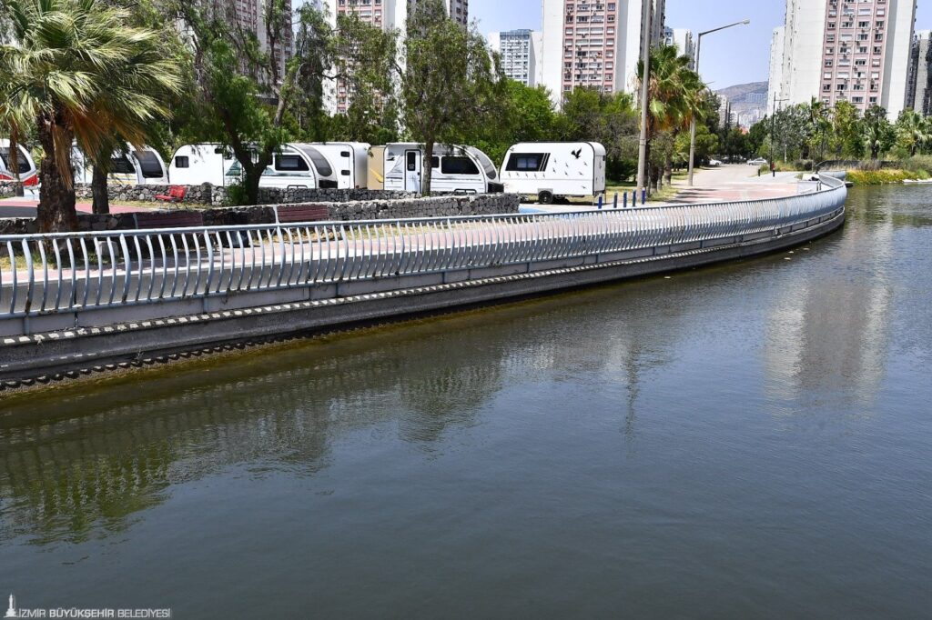 İzmir’de Deniz Taşkınlarına Karşı Hızlı Eylem Planı Başladı