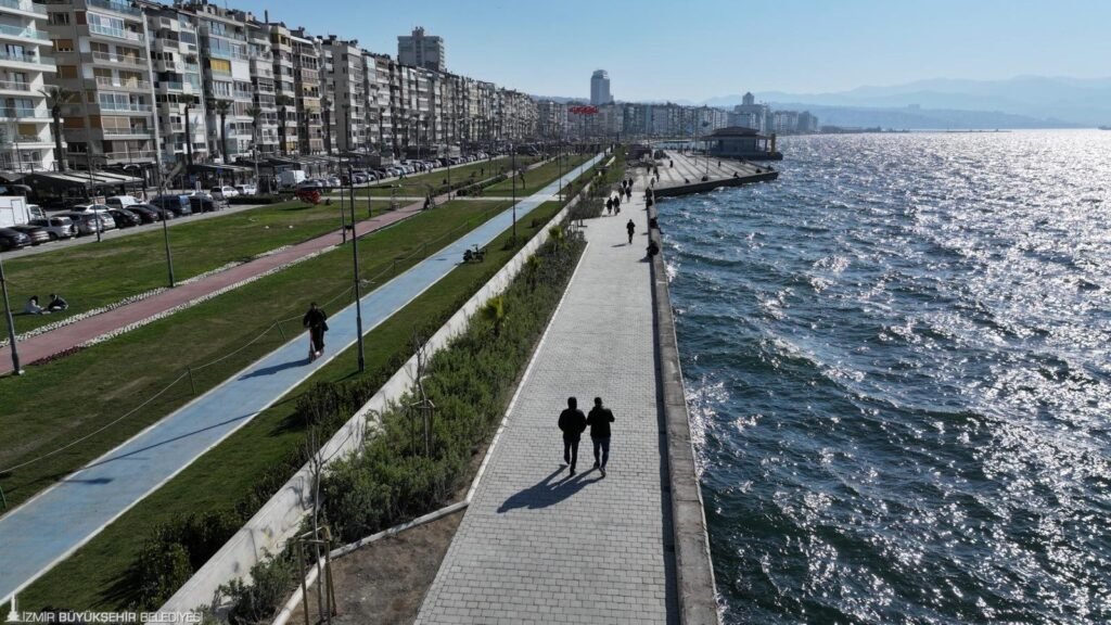 İzmir'de “Acil Eylem Paketi” Çalışmaları Tamamlanıyor
